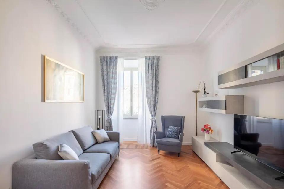 Appartamento “La Palma Nel Cortile” Roma Esterno foto