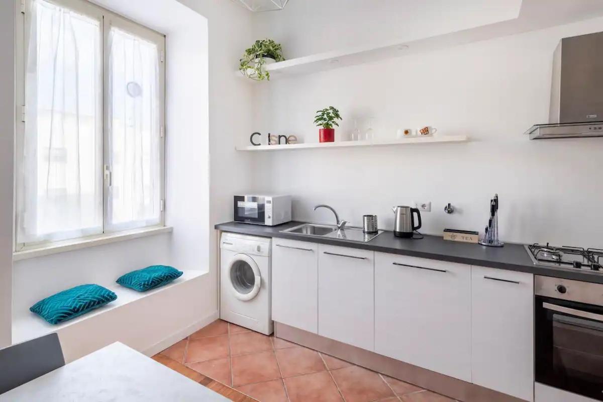 Appartamento “La Palma Nel Cortile” Roma Esterno foto