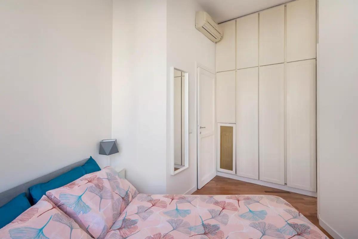 Appartamento “La Palma Nel Cortile” Roma Esterno foto